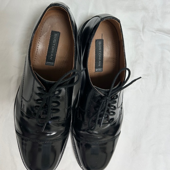 Bostonian Patent Leather Dress Shoe - Picture 1 of 5